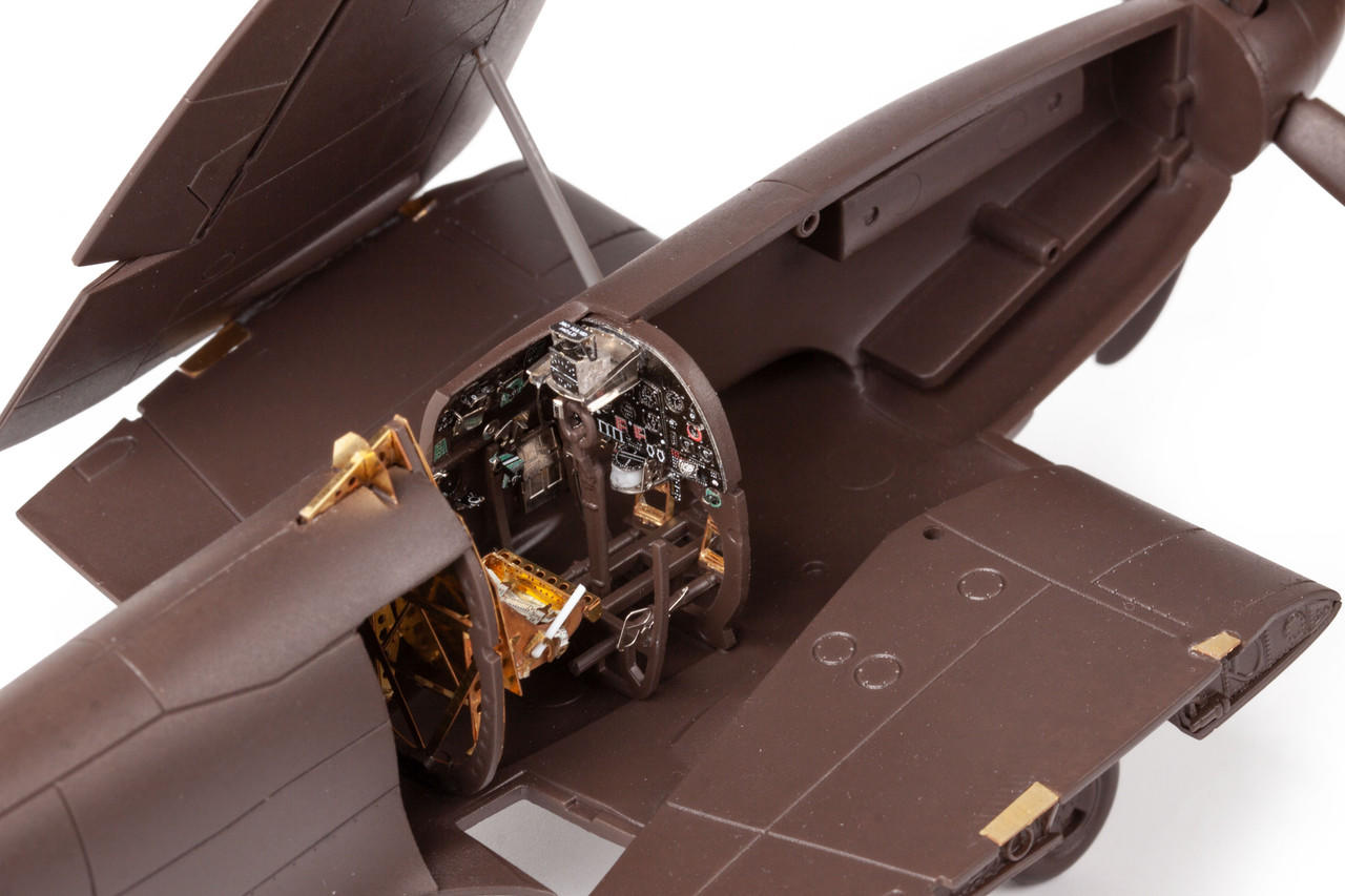1/48 Eduard Seafire F.XVII Zoom set - Squadron.com
