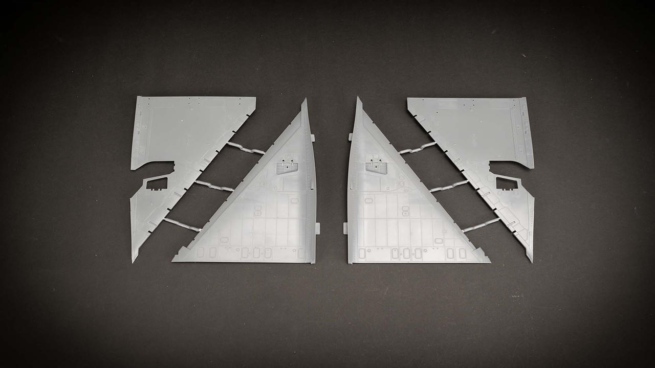 1/32 Kitty Hawk Mirage 2000 D/N Plastic Model Kit - Squadron.com