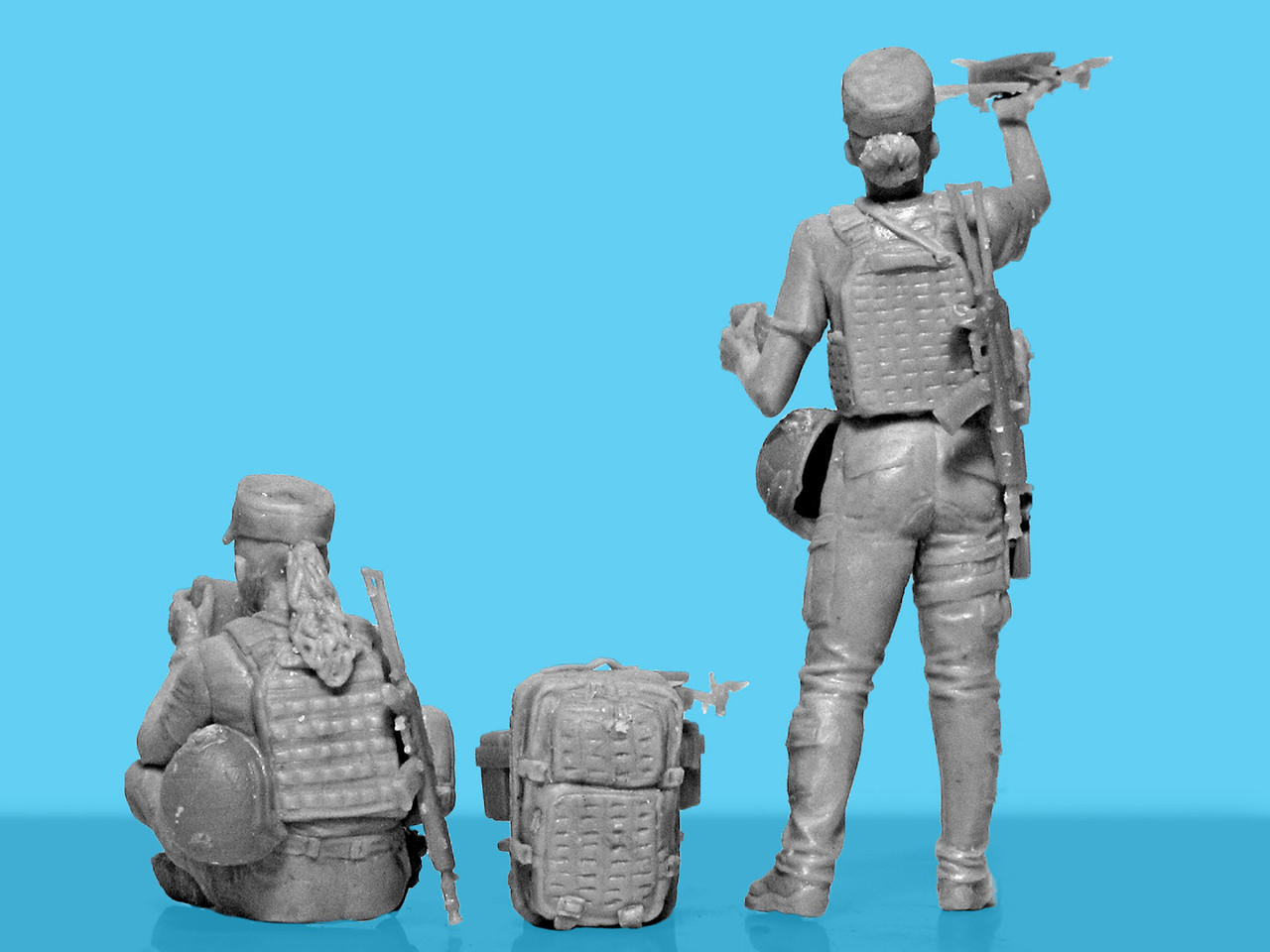 1/35 Resin WW2 Female Spies Figures – 4 Unpainted Ladies & Police Women (Unbuilt Kit) BL475