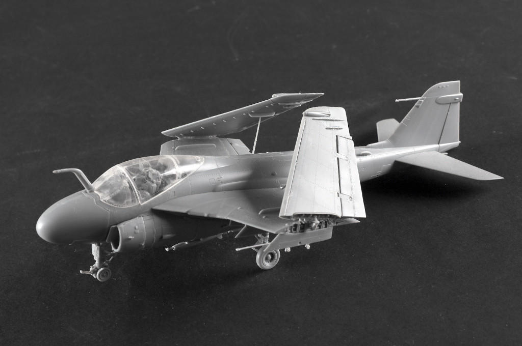1/72 Trumpeter A-6E Intruder Plastic Model Kit Plastic Model Kit