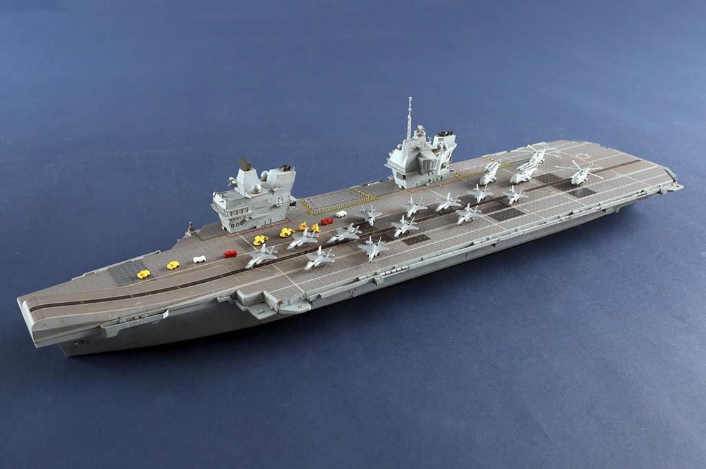 1/700 HMS Queen Elizabeth 守谷 1/700 Trumpeter HMS Queen Elizabeth Aircraft Carrier Plastic Model