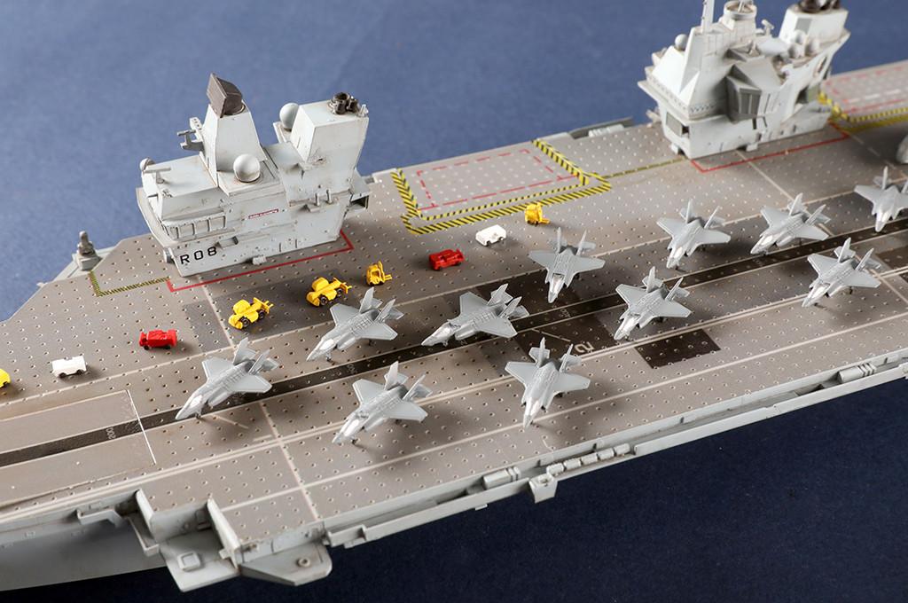 1/700 HMS Queen Elizabeth 守谷 1/700 Trumpeter HMS Queen Elizabeth Aircraft Carrier Plastic Model