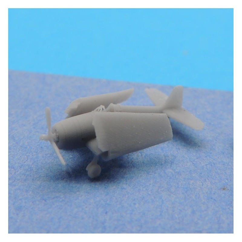 1/700 Black Cat Models Grumman F6F Hellcat, folded wings