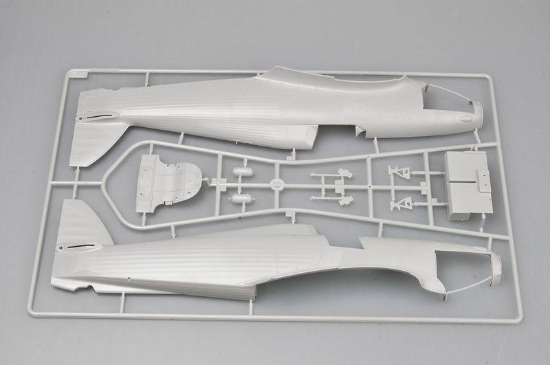 1/24 Trumpeter Hawker Hurricane IID Trop - Squadron.com