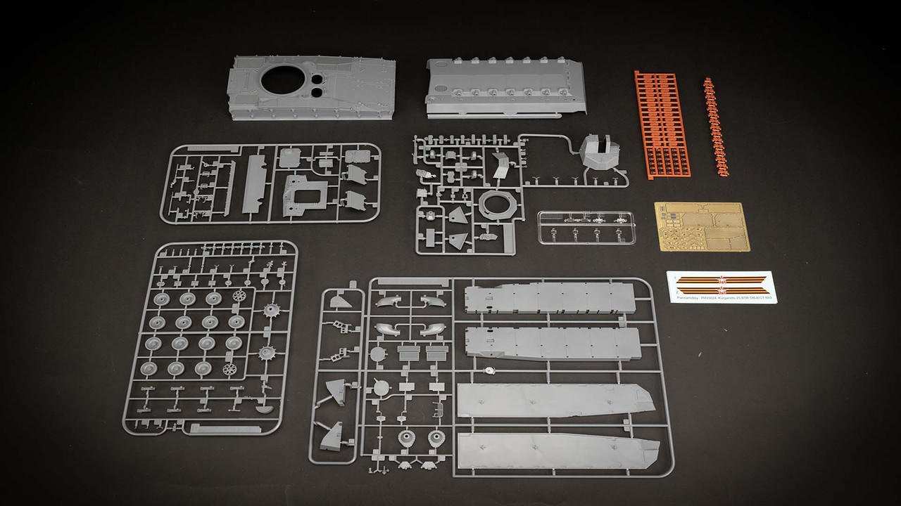1/35 Panda Hobby BTR Object693 Kurganet-25 Plastic Model Kit