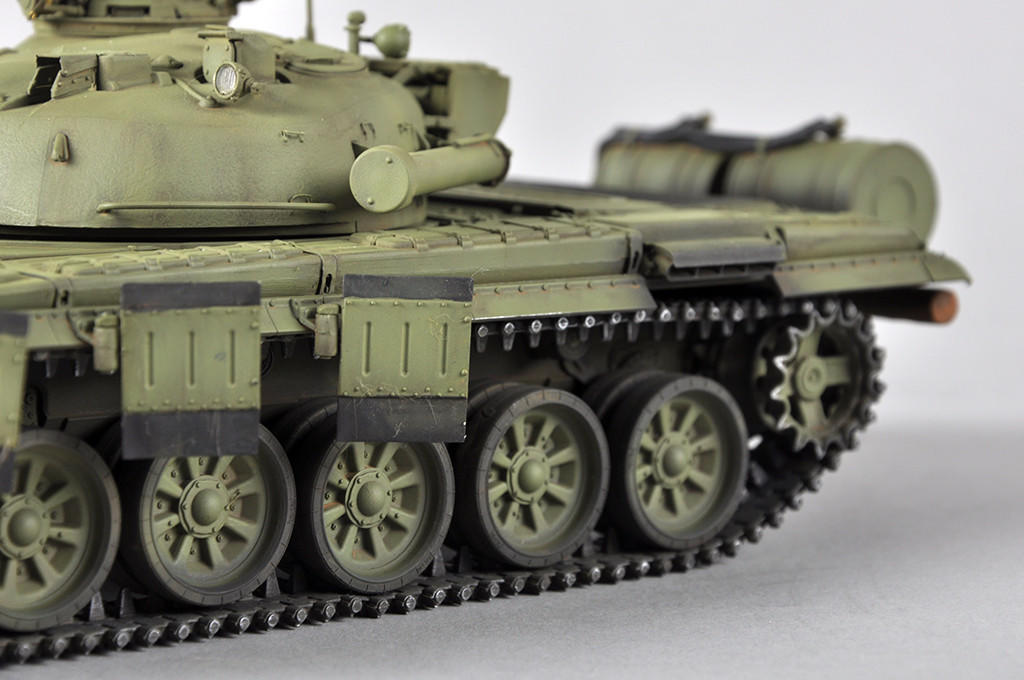 めるてぃ 1/35 Trumpeter T-72M MBT - Squadron.com
