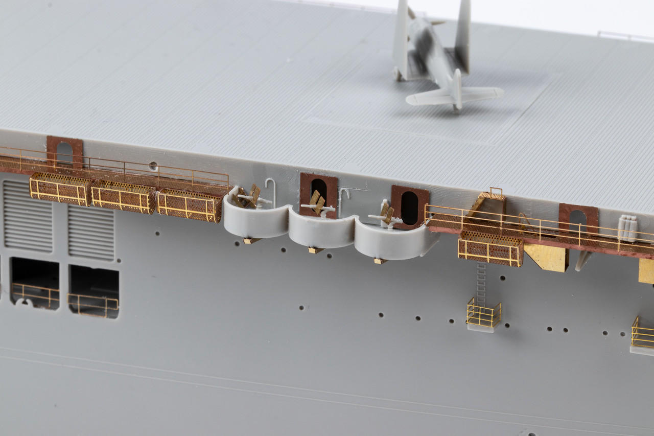 【大注目】 Eduard 1/350 USS set etched Photo island CVE-26 Sangamon その他