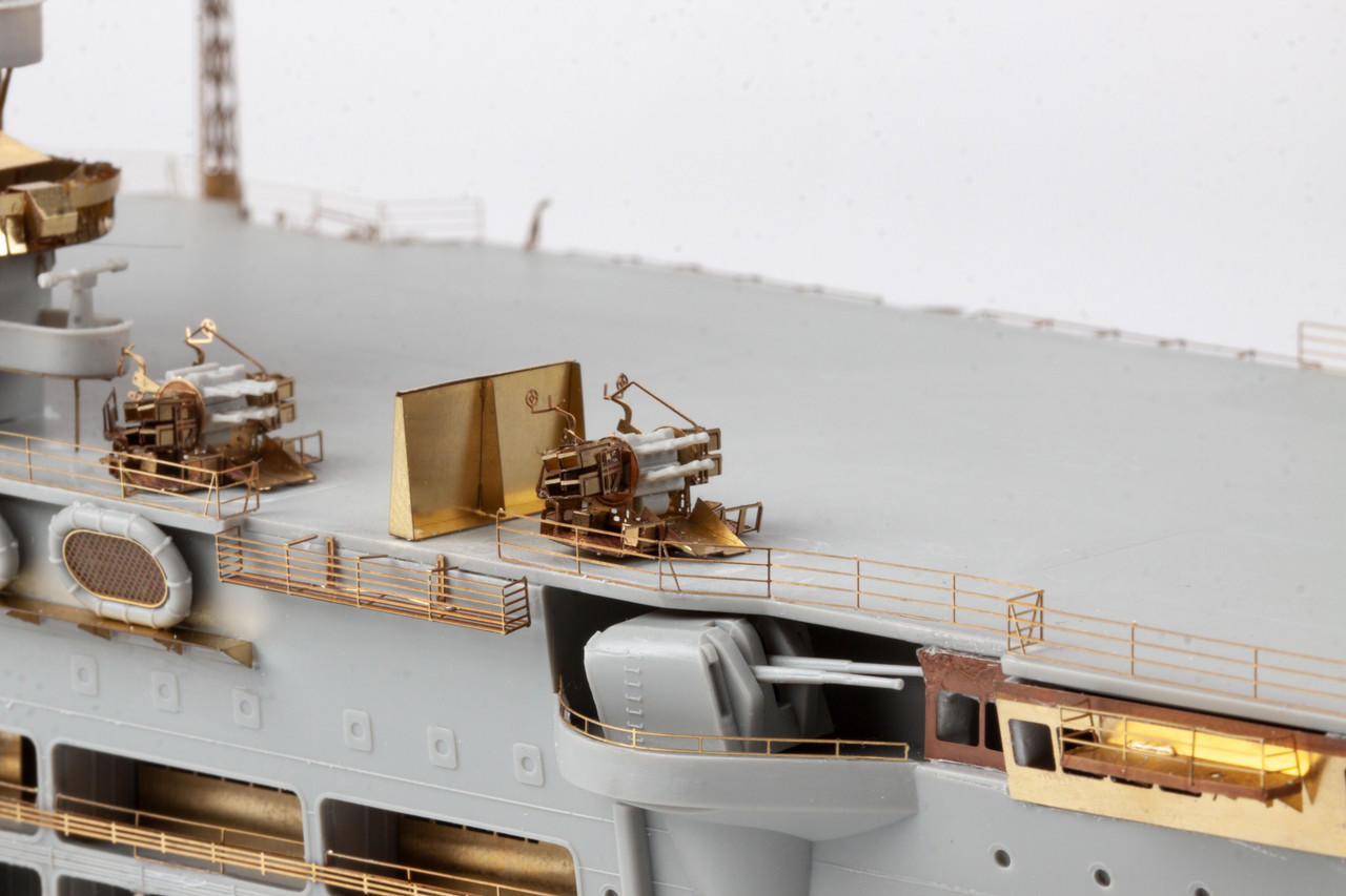 1/350 Eduard HMS Ark Royal 1939 part 4 1/350 - Squadron.com