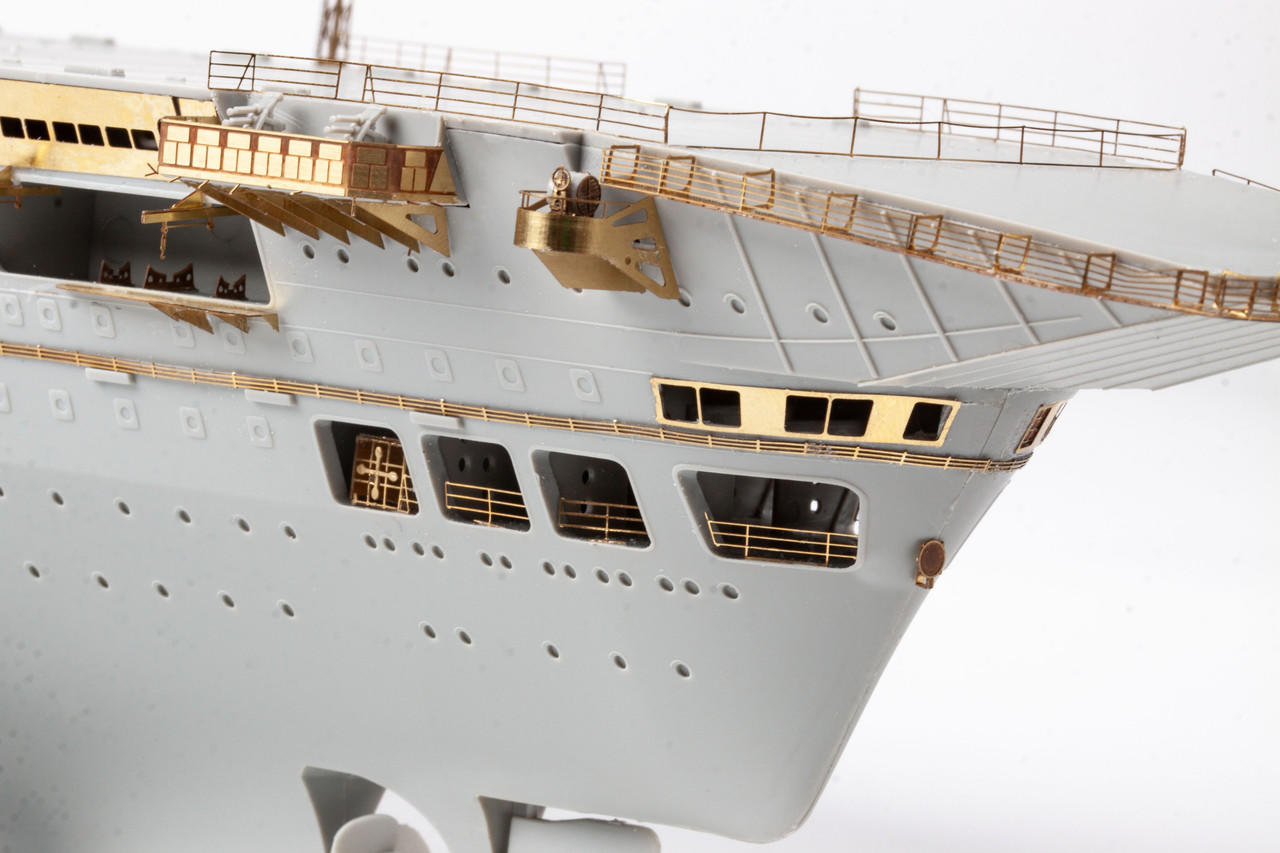 1/350 Eduard HMS Ark Royal 1939 part 4 1/350 - Squadron.com