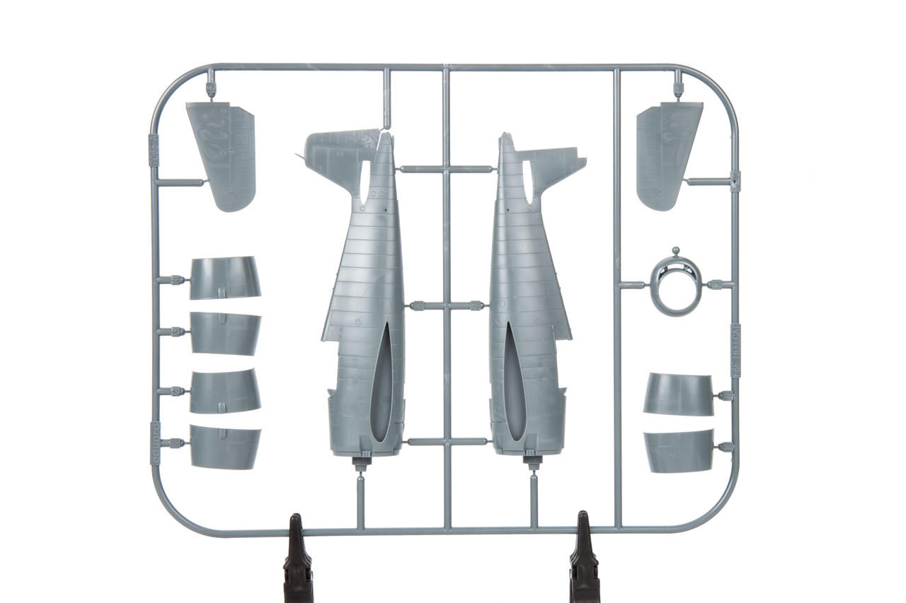 1/72 F6F-5 Hellcat Aircraft (Profi-Pack Plastic Kit) - Squadron.com