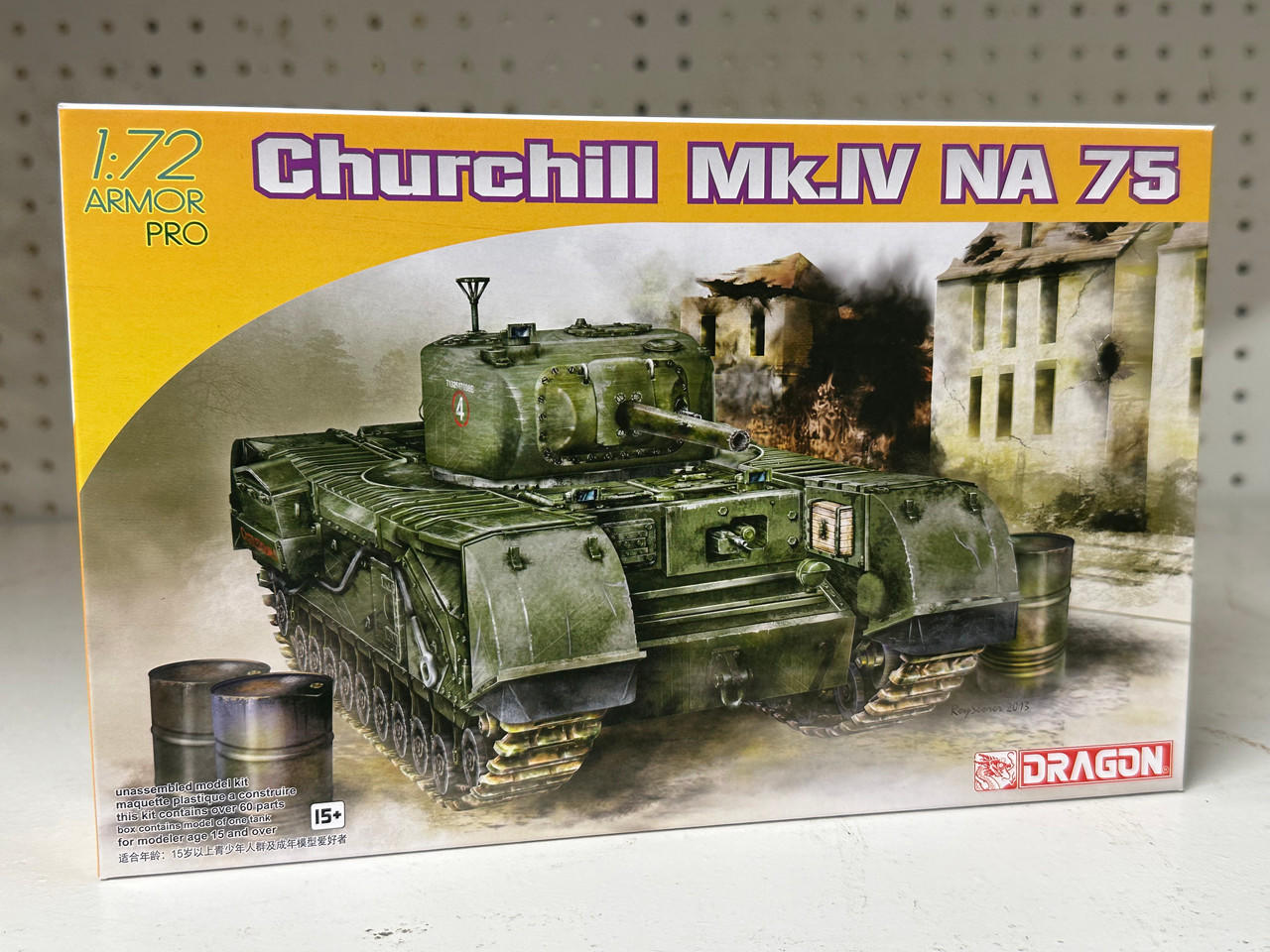 1/72 Dragon CHURCHILL MK.IV NA75 - Squadron.com