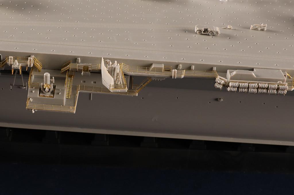 1/350 Trumpeter USS Gerald R. Ford CVN-78 Plastic Model Kit