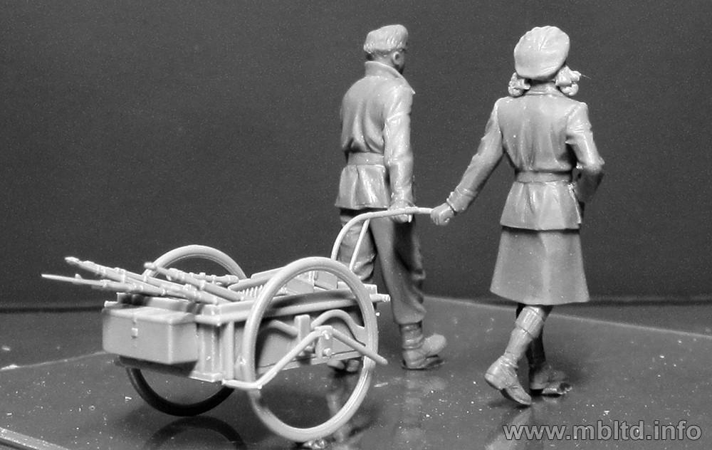 1/35 Master Box Limited Volkssturm, Ammunition to the Frontline