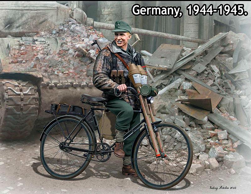 ミリタリー WWII Konigsberg 1945 German Tank Hunters ミリタリー WWII Konigsberg 1945 German Tank Hunters ミリタリー