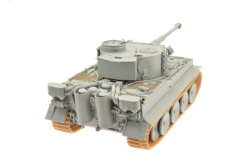 1/35 Dragon TIGER I WITTMANN'S COMMAND TIGER - Squadron.com