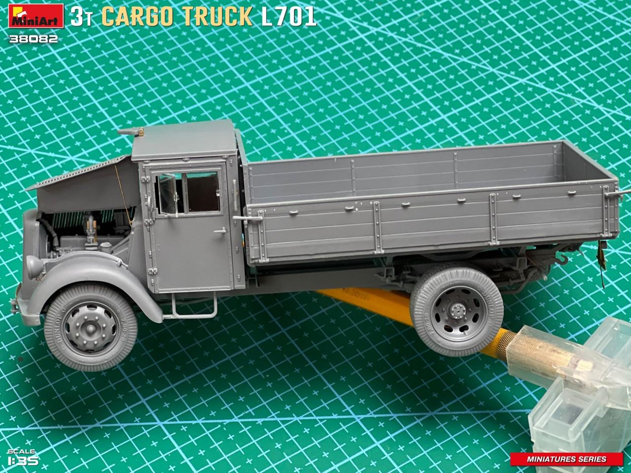 Miniart 35450 – Maquette Du Camion Allemand L701 3T à L'échelle 1/35, Pour Les Passionnés De Modélisme Militaire