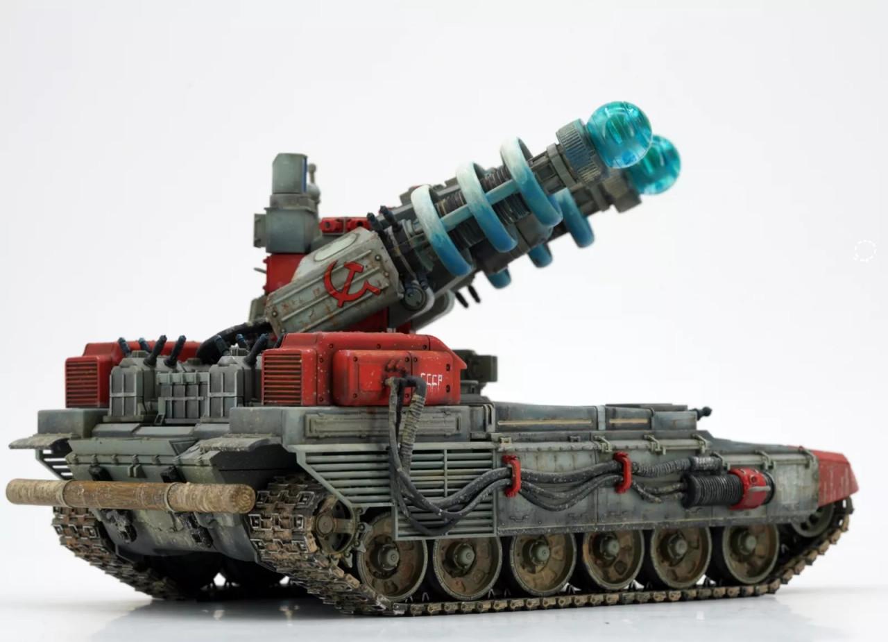 1/35 Border Model Tesla Tank from Red Alert Game Plastic Model Kit