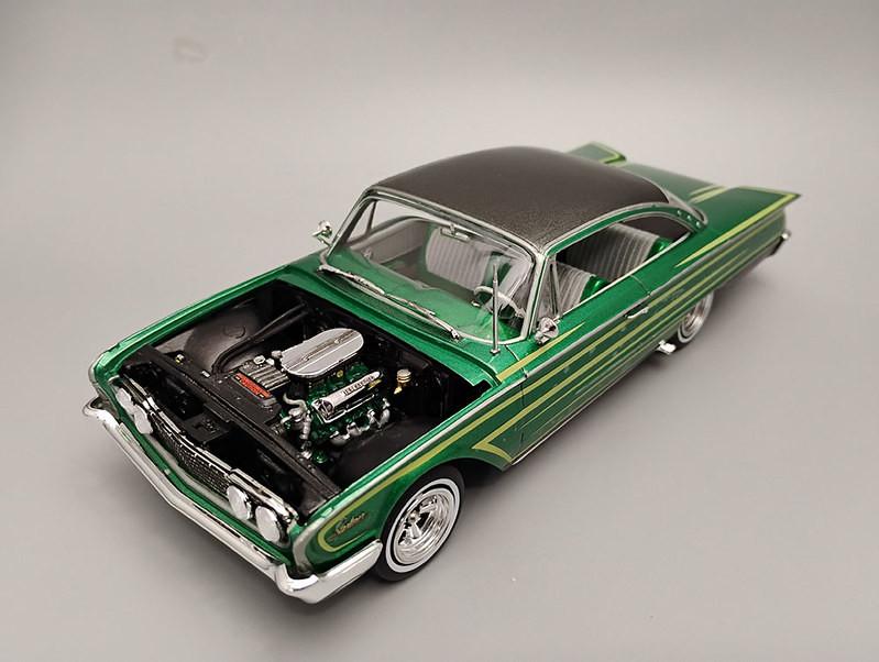 未組立 プラモデル amt 1/25 &#39;60 フォード スターライナー 2in1 ford 1960 1960 Ford Starliner (2 'n 1) (1/25) (fs)