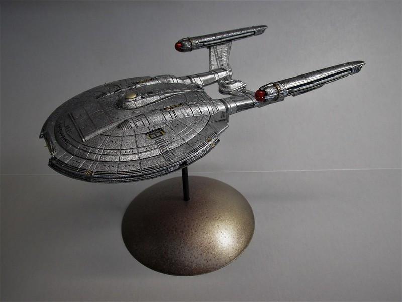 1/1000 Polar Lights Star Trek NX-01 Enterprise (Snap) 2T Plastic