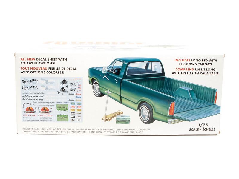 1/25 MPC 1978 Dodge D100 Custom Pickup (2T) Plastic Model Kit