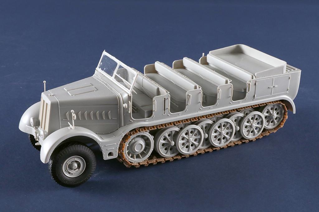 1/35 Trumpeter Half Track 18 t Sd.Kfz.9 Artillery Version Schwerer