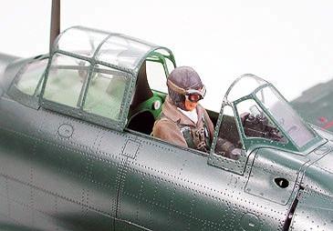 1/32 Tamiya Mitsubishi A6M5 Zero Fighter w/LED Lighting & Sound