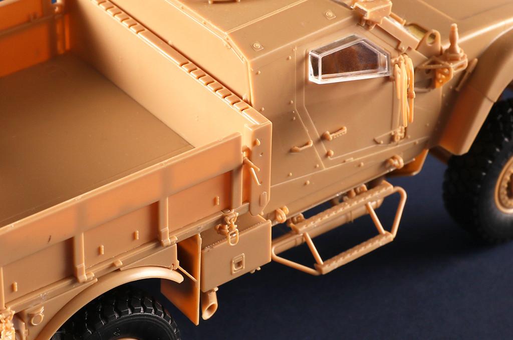 1/35 iLoveKit M-ATV Cargo Carrier - PREORDER - Squadron.com