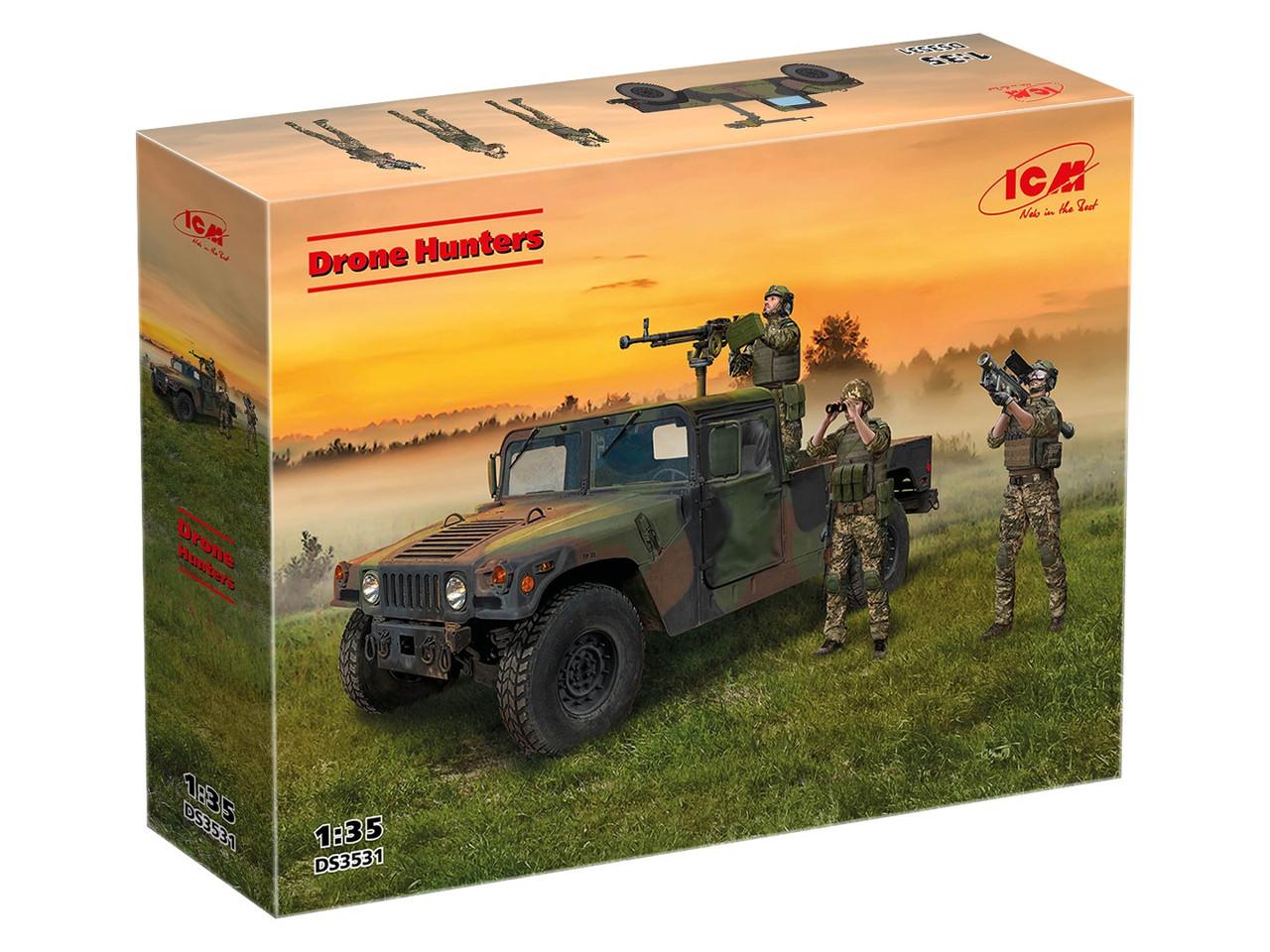 専用3 1/35 ICM Models Drone Hunters Humvee and Figure Set Plastic Model