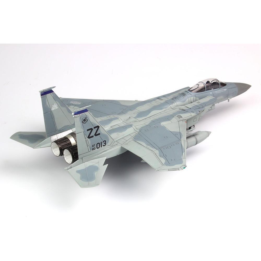1/72 Platz USAF Fighter F-15C Eagle Kadena AB - Squadron.com
