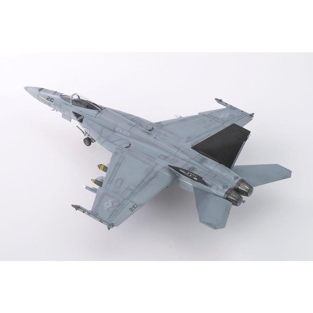 1/72 Platz USN F/A-18E Super Hornet VFA-103 Jolly Rogers