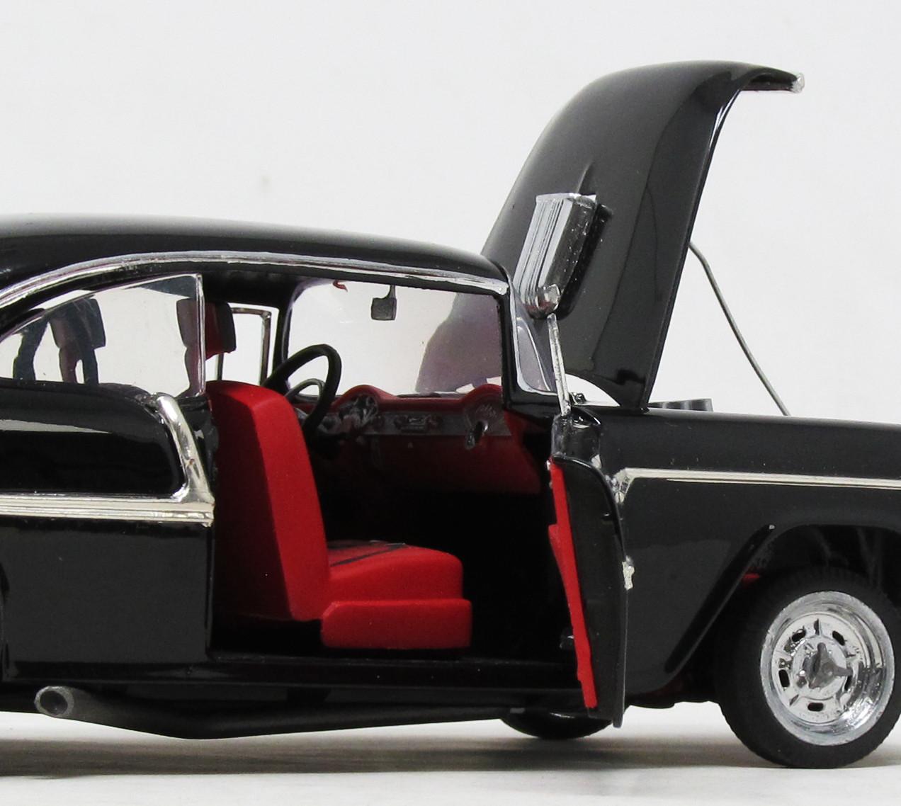 1/25 Atlantis Models 1955 Chevy Street Rod Plastic Model Kit
