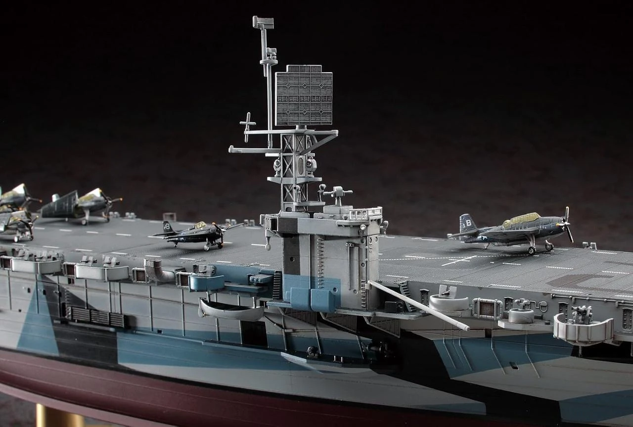 1/350 Hasegawa USS GAMBIER BAY (CVE-73) Plastic Model Kit 