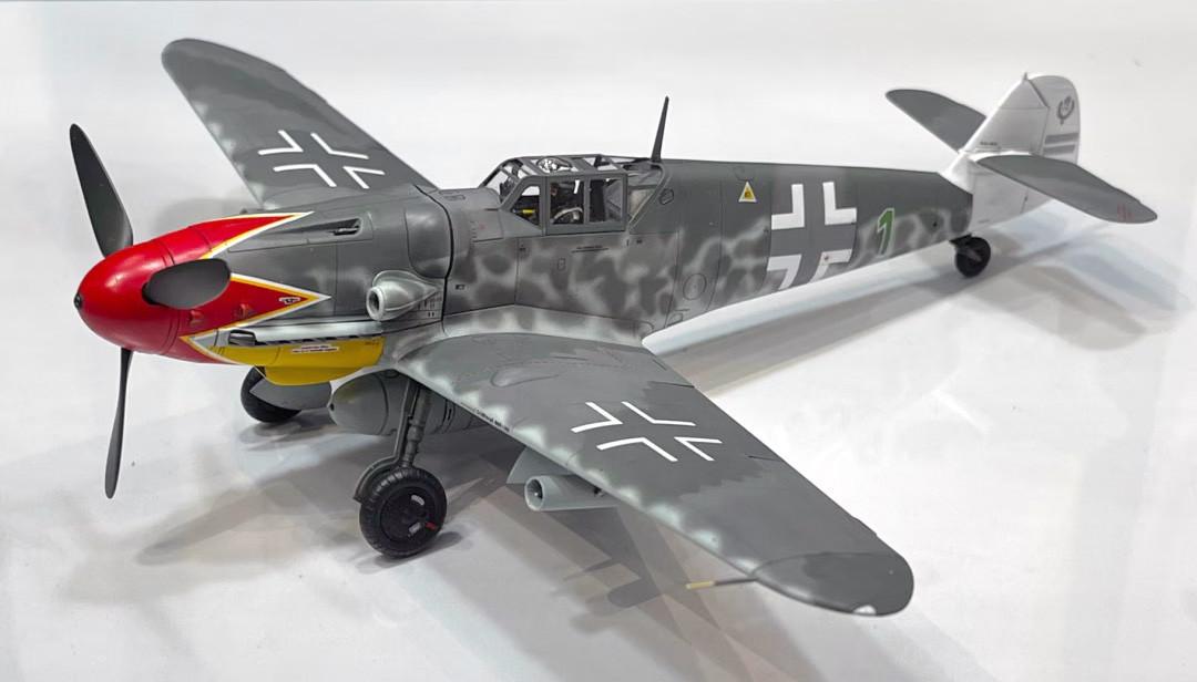 TAM25204 1/48 Set Messerschmitt Bf109 G-6 & Kübelwagen Type 82