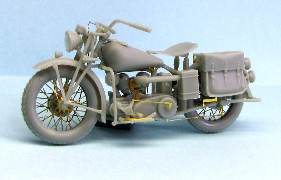 1/35 Thunder Model US Military Indian 741B (2 kits in box