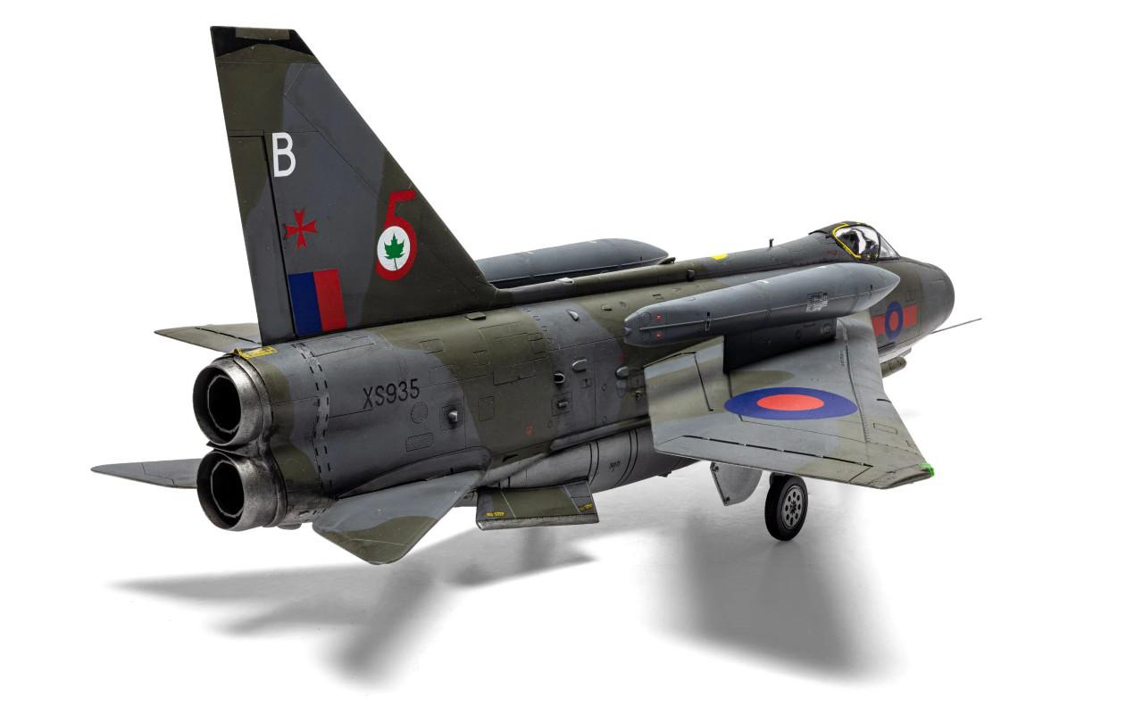 1/48 Airfix English Electric Lightning F.6 - PREORDER - Squadron.com