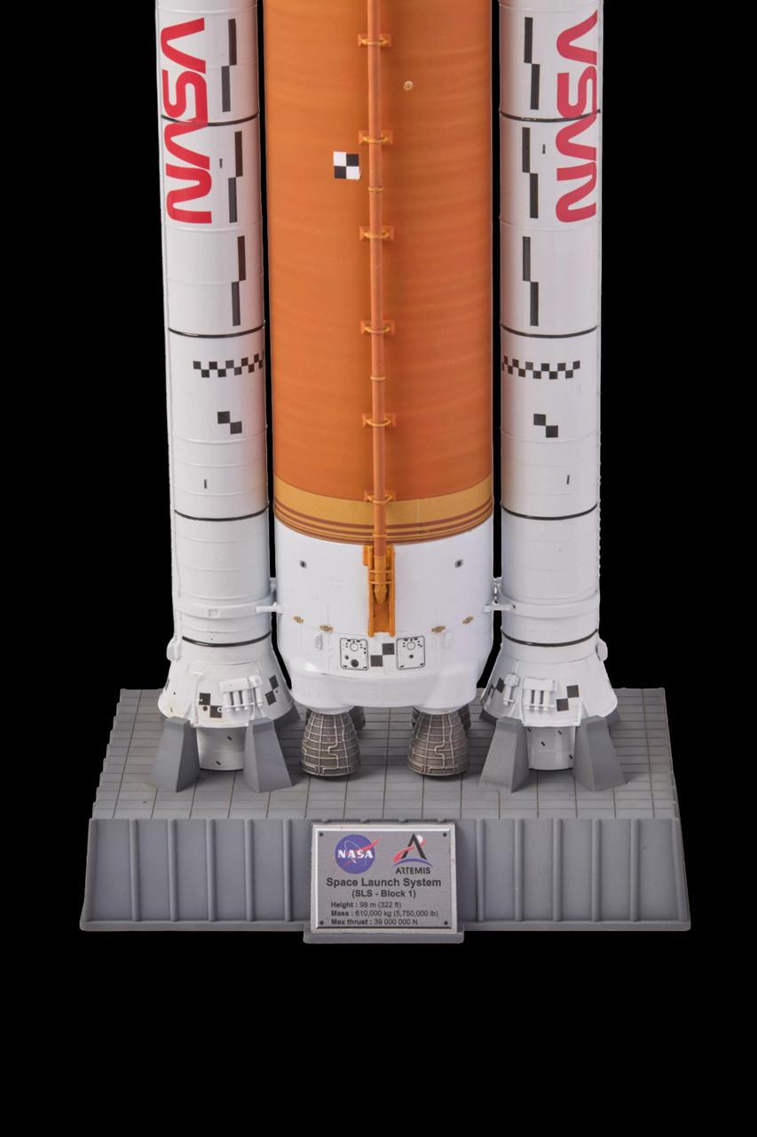 1/144 Revell NASA Artemis Space Launch Systel (SLS) Plastic Model