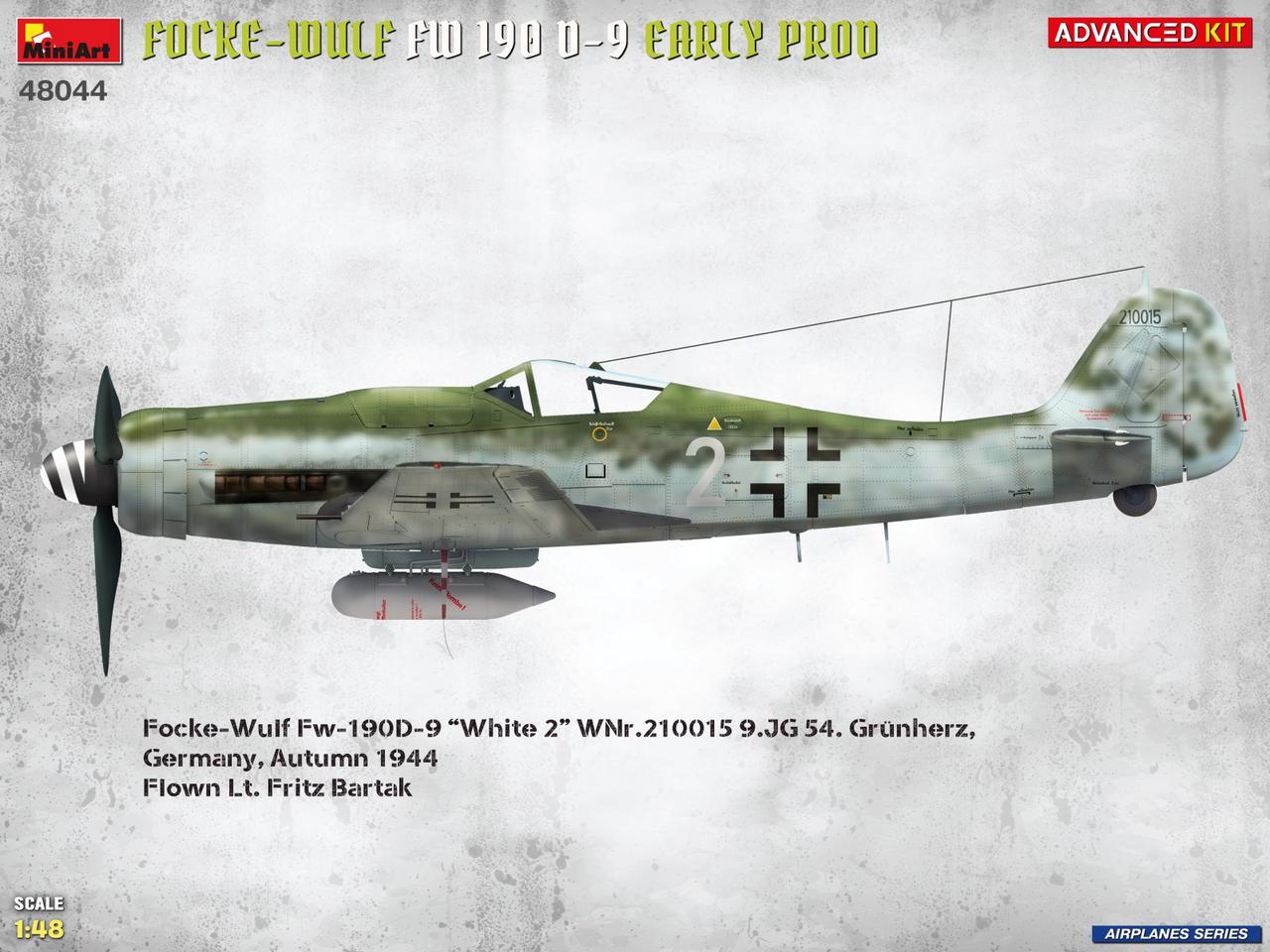 1/48 Miniart Focke-Wulf FW 190D-9 Early Prod (ADVANCED) Plastic