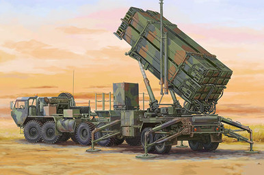 1/72 Trumpeter M983 HEMTT Tractor & M901 Launching Station w