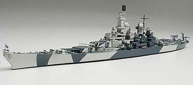 tam31616-1700-uss-iowa-bb61-