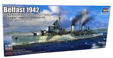 Maquette Trumpeter HMS Belfast 1942 - échelle 1:700 - Neuve
