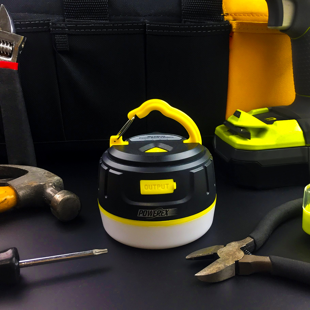 lantern-with-tools2.jpg lantern-with-tools2.jpg