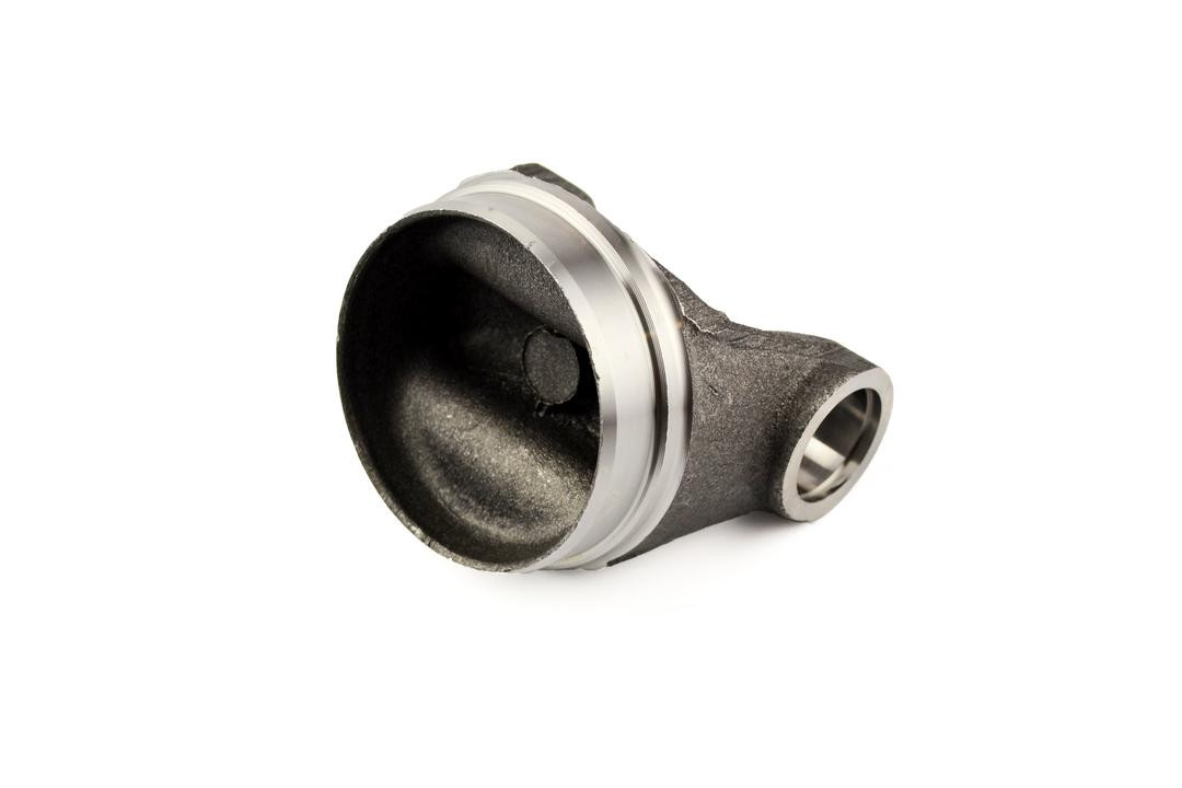 Spicer 3-28-557 Weld Yoke - In Stock