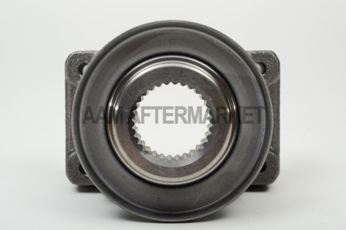 American Axle 40025925 - 8.25/9.25 inch Pinion Yoke Independent Front Suspension with Flange Assembly and Deflector, 30 Spline, 1344 U-Joint, GM