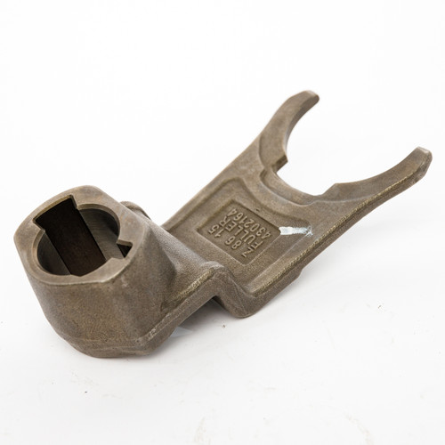 4302164 EATON FULLER SHIFT YOKE FORK