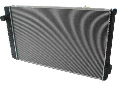 American Radiator 556426A - Radiator for International, Navistar, 2008-2010 Workstar 7000 Series