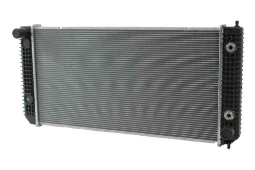 559095A CHEVROLET | GM RADIATOR: 2003-2007 KODIAK, TOPKICK (W/6.6L ENGINE)