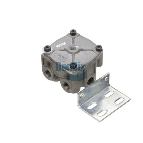 Bendix 065181 Relay Valve - NEW