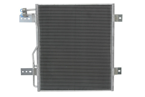 650829 FORD | INTERNATIONAL | NAVISTAR CONDENSER: 2001-2006 4200, 4300, 4400, 8500, 2007 F650