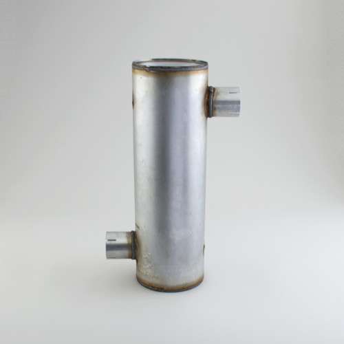 M065074 2.5" IN/OUT ROUND MUFFLER