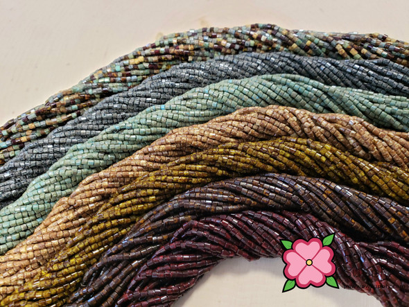 11/0 2-cuts Travertine Set